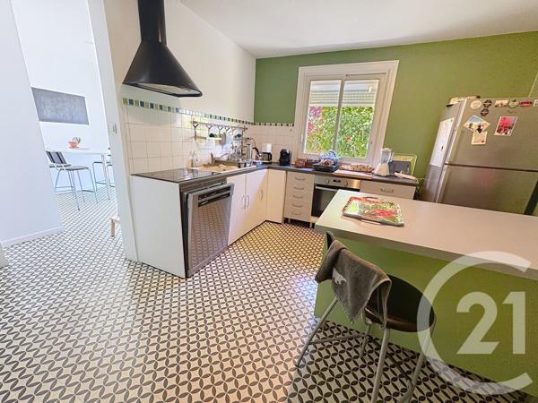 Maison à vendre  6 pièces - 159 m2 ST YRIEIX SUR CHARENTE - 16