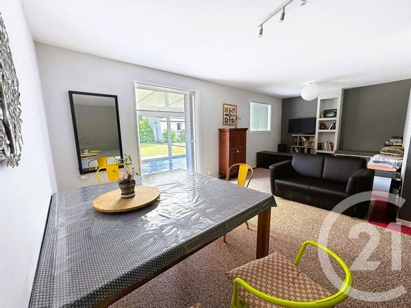 Maison à vendre  6 pièces - 159 m2 ST YRIEIX SUR CHARENTE - 16