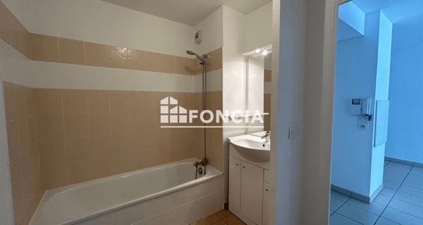 Location Appartement 2 pièces 37.52 m² - Grasse 06130
