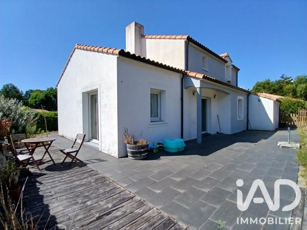 Maison à vendre 4 pièces 105 m² Saint-Michel-Chef-Chef