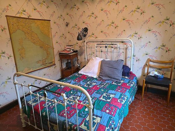 Coup de cœur assuré pour cette bâtisse atypique !