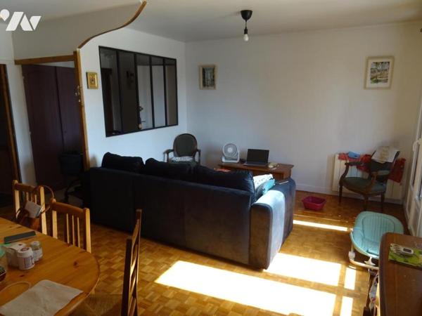 APPARTEMENT A VENDRE A LAVAL (53000)