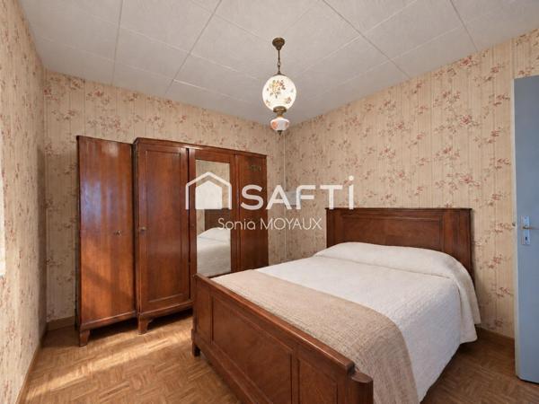 Beau potentiel !! 3 chambres / jardin /double garage