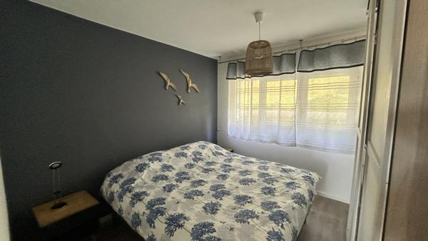 Appartement
                                                                                                                                                                                                                                                                                                                        4 pièce(s)                                                                                                                                                                                                          3 chambre(s)                                                                                                                                                                                                          75  m²