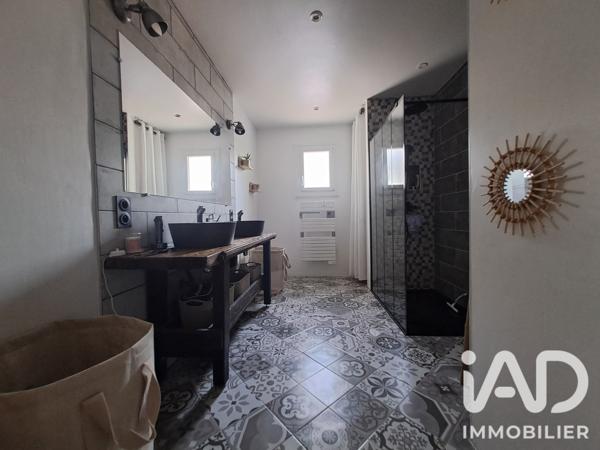 Maison à vendre 4 pièces 123 m² Le Perrier