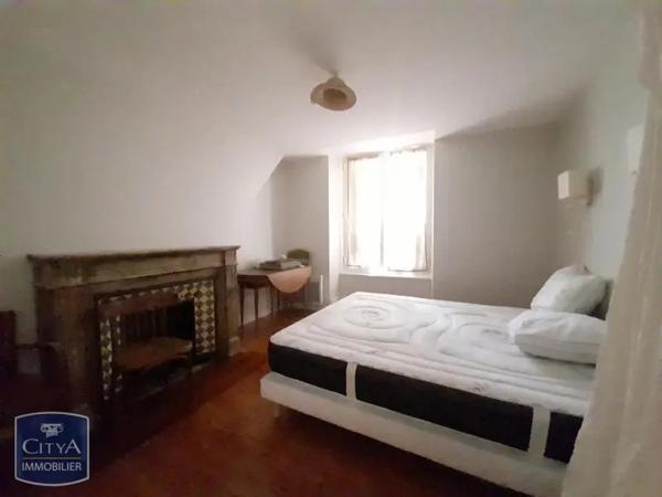 Appartement à louer 2 pièces 61.3m² Bordeaux (33000)
