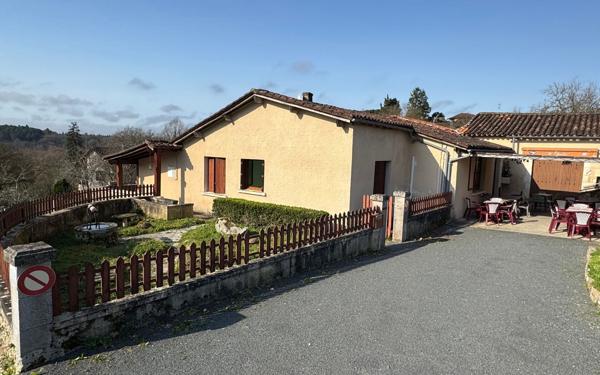 Maison à vendre    5 pièces •  Villetoureix