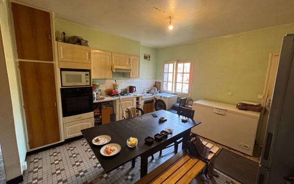 Maison à vendre    5 pièces •  Villetoureix