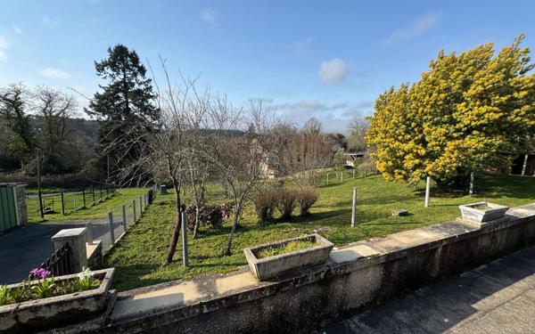 Maison à vendre    5 pièces •  Villetoureix