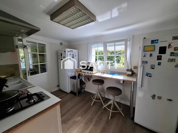 Centre bourg, maison 6 pièces, 157 m²