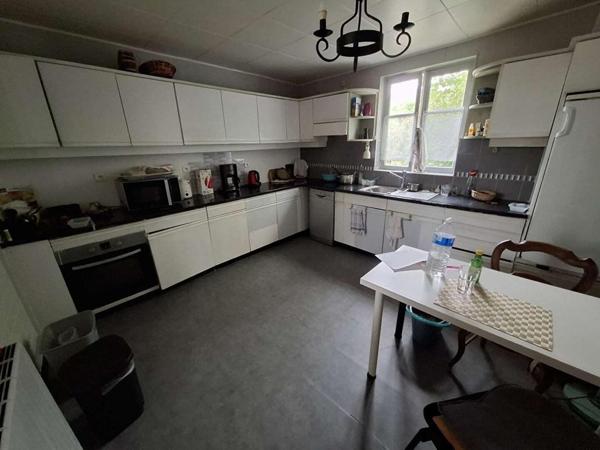Longère proche Verneuil sur Avre et d'Iton 9 pièce(s) 177 m2
