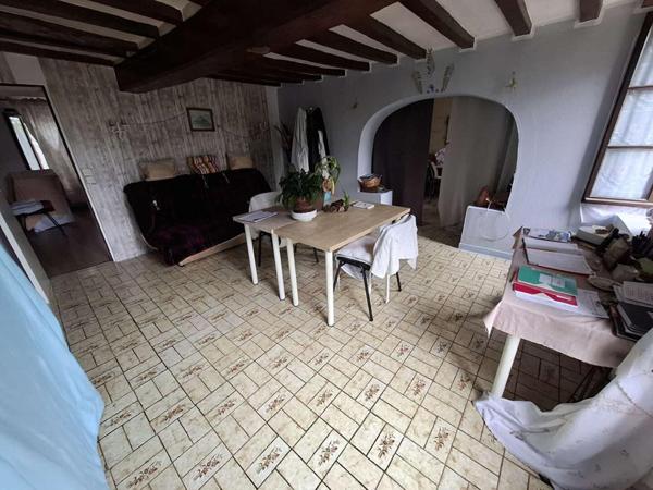 Longère proche Verneuil sur Avre et d'Iton 9 pièce(s) 177 m2