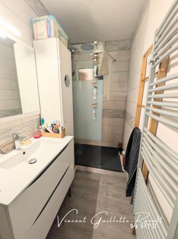 Appartement 65m²-Stationnement privatif-Cave