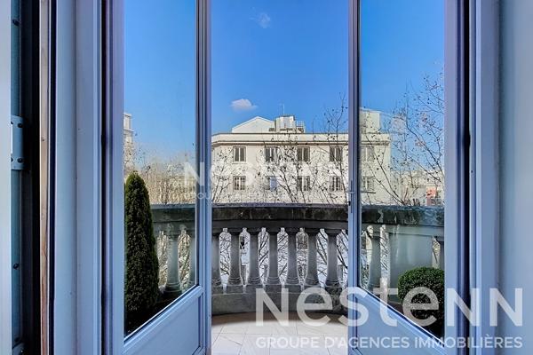 Appartement Lyon 6ème 5 pièce(s) 132 m2