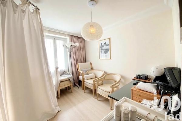 House for sale 4 rooms 78 m² Mitry-Mory