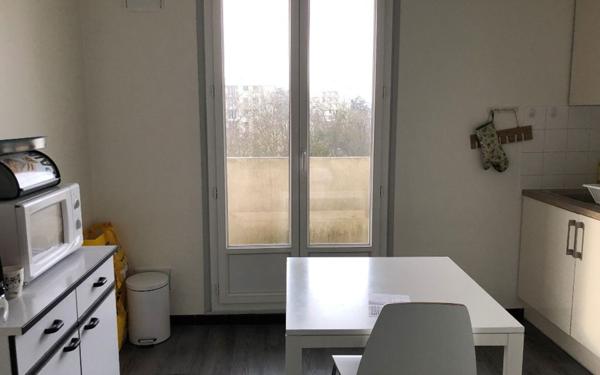 Appartement à louer    1 pièce •  Joué-lès-Tours