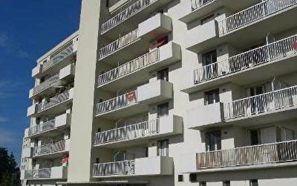 Appartement à louer    1 pièce •  Joué-lès-Tours