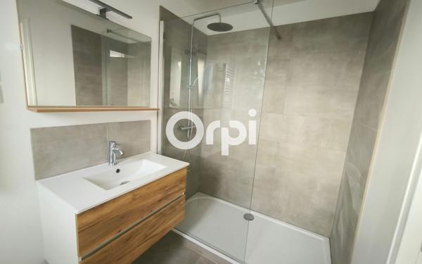 Appartement à vendre    2 pièces •  Phalempin