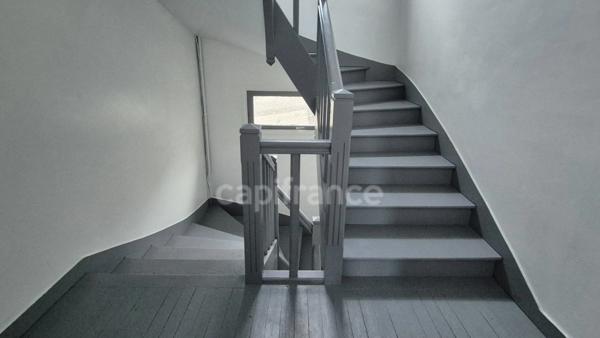 Appartement à vendre - 3 pièces avec Terrasse, Stationnement et Local de rangement à ETAMPES (91)