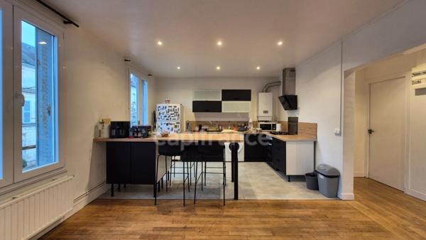 Appartement à vendre - 3 pièces avec Terrasse, Stationnement et Local de rangement à ETAMPES (91)
