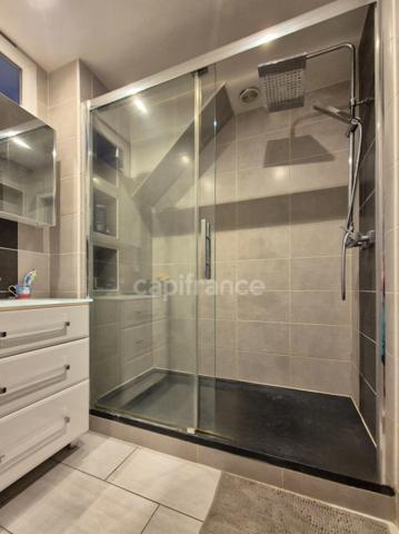 Appartement à vendre - 3 pièces avec Terrasse, Stationnement et Local de rangement à ETAMPES (91)