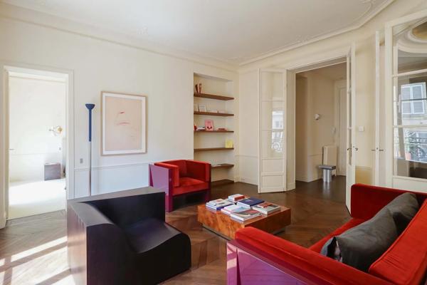 Appartement Paris 9 e - HAUTEVILLE/ PARADIS