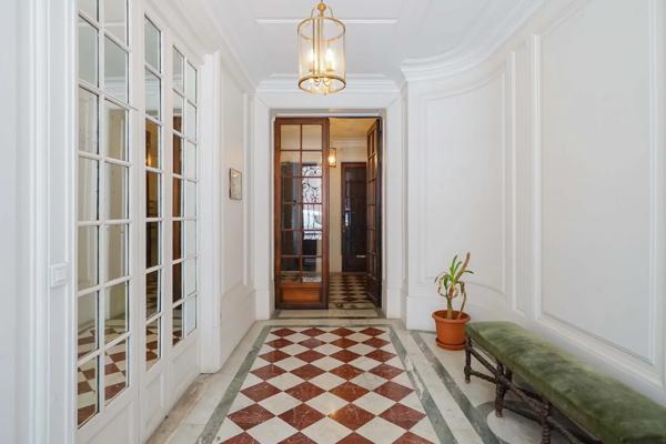 Appartement Paris 9 e - HAUTEVILLE/ PARADIS