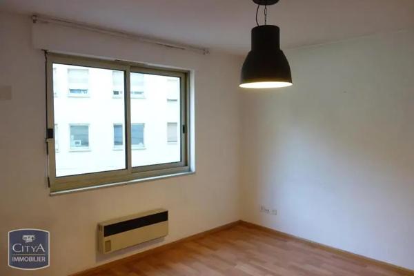 Appartement à louer 2 pièces 41.83m² Strasbourg (67000)