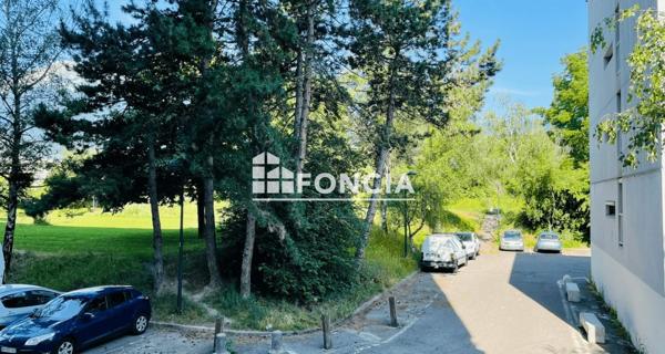 À vendre Appartement 4 pièces 82.46 m² - ÉChirolles 38130