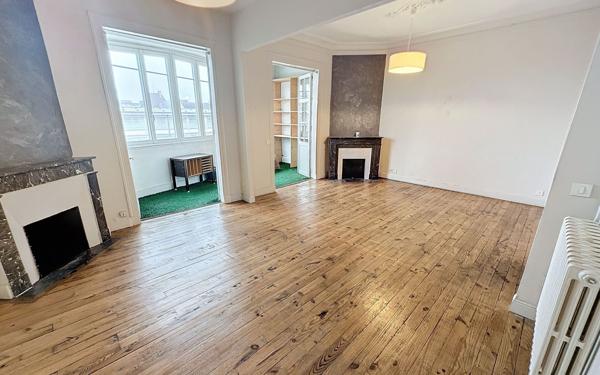 Appartement à louer    4 pièces •  Pau