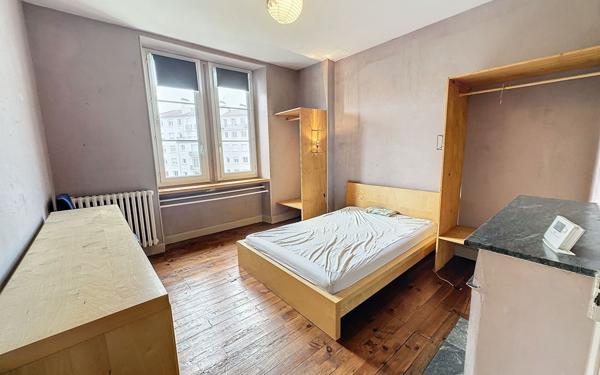 Appartement à louer    4 pièces •  Pau