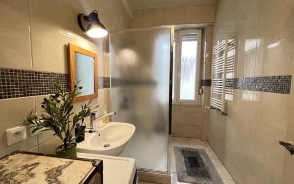 Appartement à vendre    4 pièces • 105,81 m2 Strasbourg