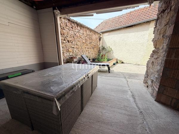 Maison de village rénovée