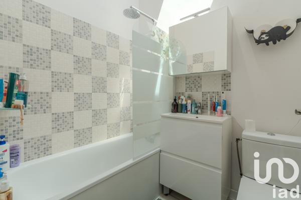 Maison à vendre 6 pièces 100 m² Saint-Thibault-des-Vignes