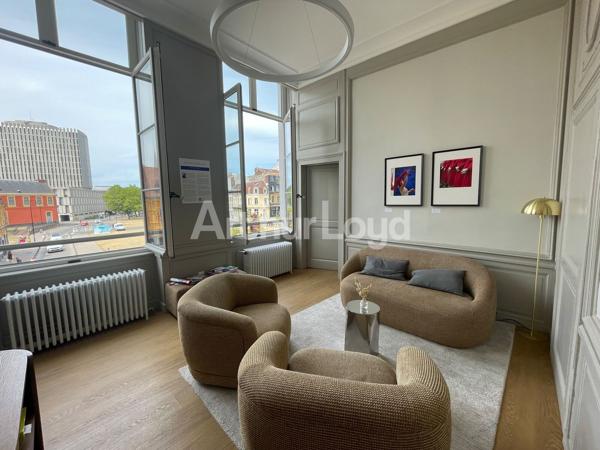 Bureaux à louer à Lille - 1 042 m² environ dans un immeuble de caractère