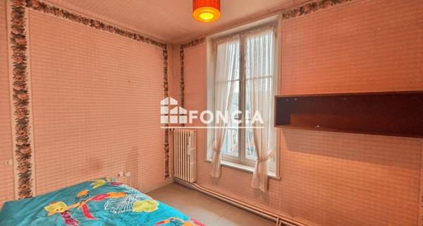 À vendre Maison 5 pièces 106.41 m² - Chaleins 01480