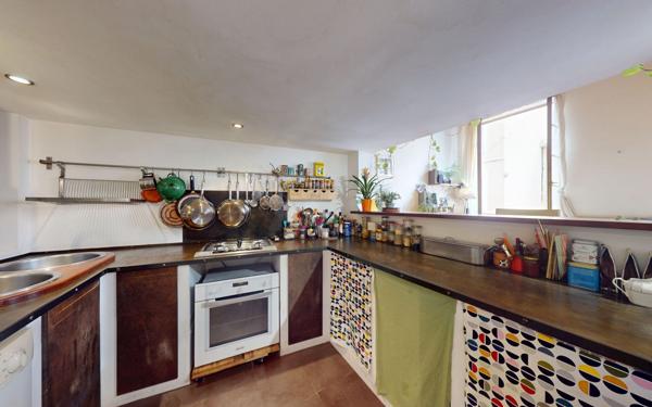 Appartement à vendre    2 pièces • 57,07 m2 Lyon 1