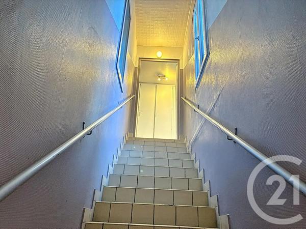 Maison à vendre  6 pièces - 168,77 m 2   REIMS  - 51