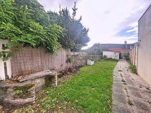 Saint Julien de Concelles - Centre bourg - Maison 3 chambres avec dépendances