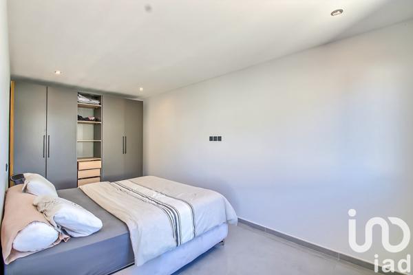 Maison 5 pièces de 165 m² à Bellegarde (30127)