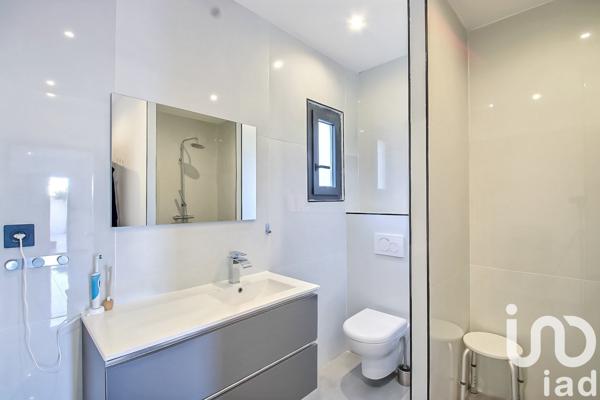 Maison 5 pièces de 165 m² à Bellegarde (30127)