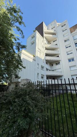 Appartement 3 chambres avec grande terrasse – Le Petit-Quevilly