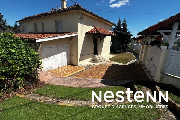 LIMITE ST FONS: # MAISON INDIVIDUELLE# 3 GARAGES# PISCINE OLYMPIQUE#RARE