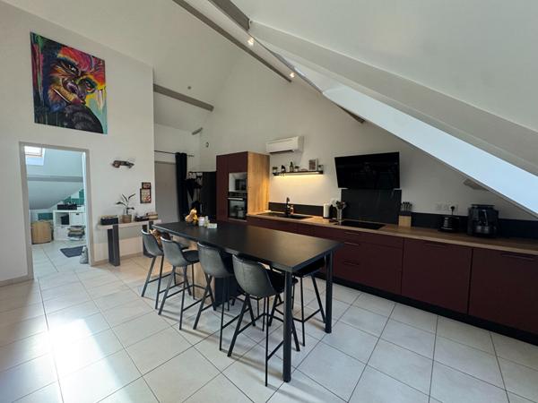 Appartement - 4 pièces - 82 m²