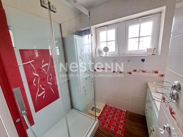 Maison 3 chambres avec jardin et 100 m² de garage Fontenay-le-Comte à proximité du centre ville