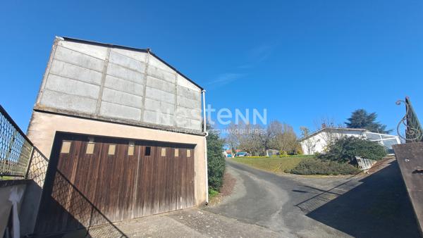 Maison 3 chambres avec jardin et 100 m² de garage Fontenay-le-Comte à proximité du centre ville