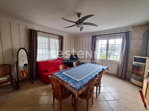 Maison 3 chambres avec jardin et 100 m² de garage Fontenay-le-Comte à proximité du centre ville