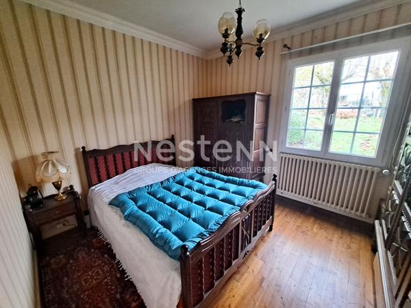 Maison 3 chambres avec jardin et 100 m² de garage Fontenay-le-Comte à proximité du centre ville