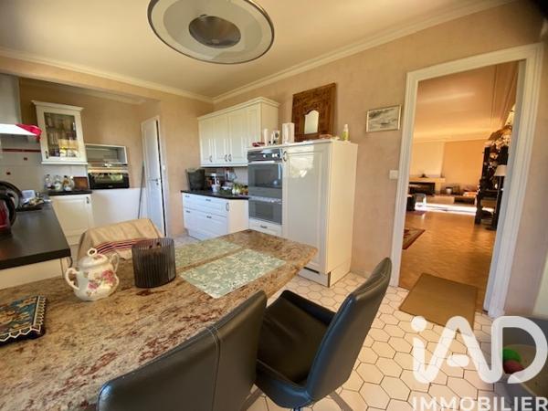 Location maison 6 pièces 177,34 m² Plonéour-Lanvern