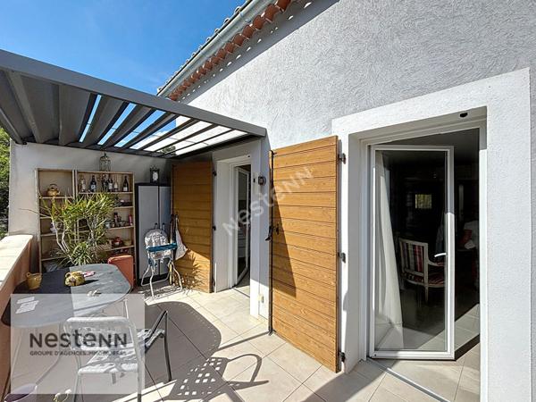 appartement T3 - terrasse - stationnements - saint cyr sur mer -